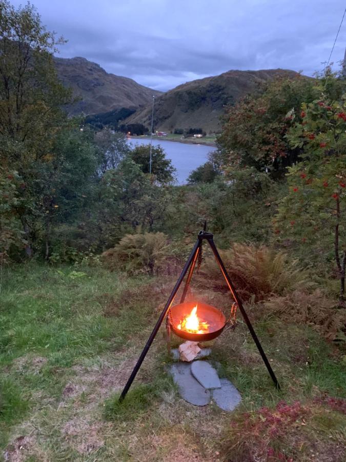 Glamping Lofoten Hotel Kongsjorda ภายนอก รูปภาพ